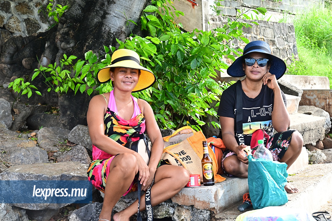 Des «gajacks» en veux-tu en voilà, des grillades, des moments précieux passés entre amis et en famille. Pour bien commencer la nouvelle année, les journées à la plage étaient aussi au programme, comme à Mont-Choisy ou Pointe-aux-Sables.