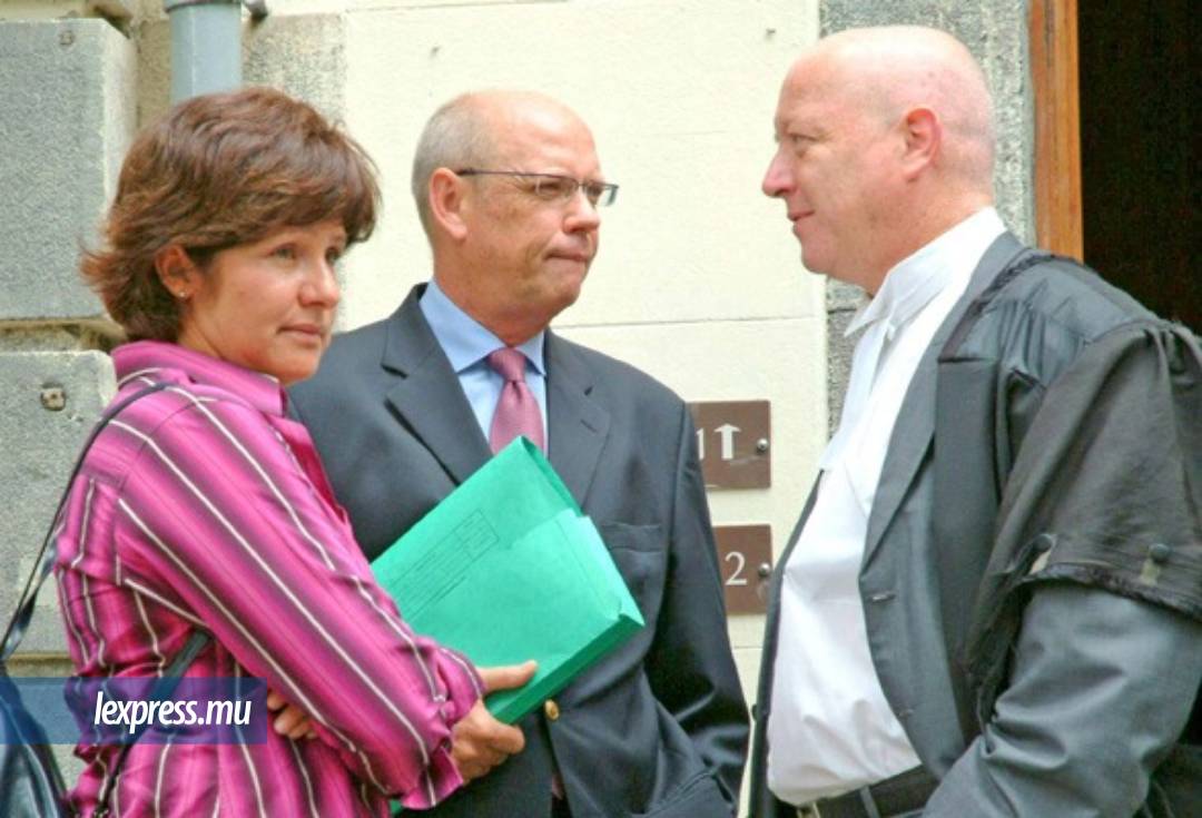 Procès de réclamation intenté par Martine et François Desmarais à Prem Raddhoa, à Port-Louis le 16 novembre 2005.