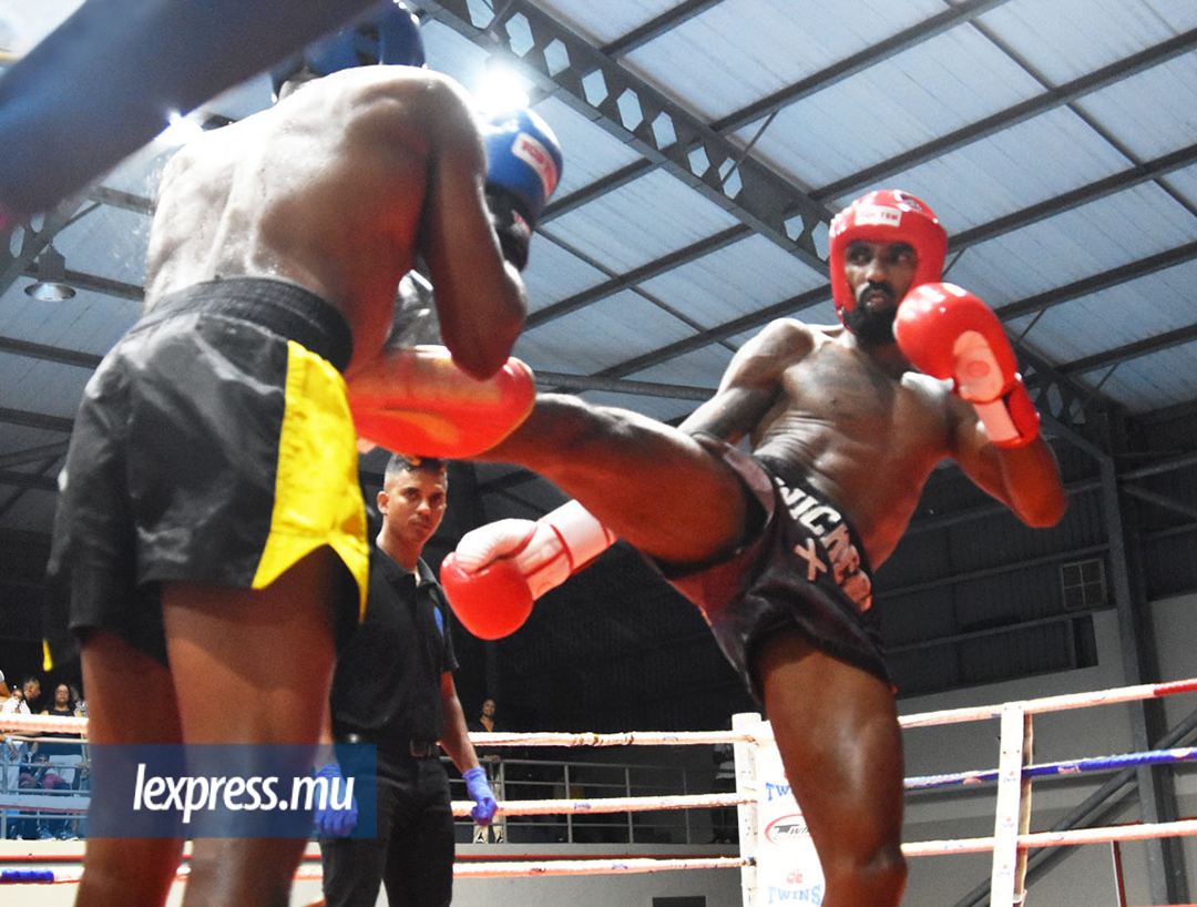 Fabrice Bauluck (à dr.) l’a emporté face à Cedrick Dinally chez les 54 kg.